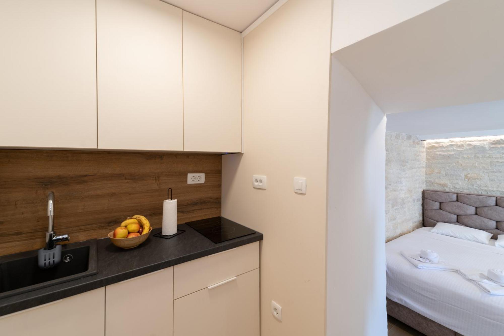 Christian Studio Apartments 乌马格 外观 照片